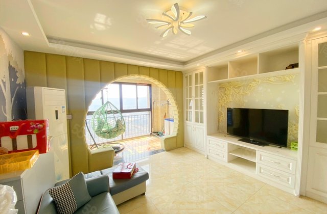 万达华府(常熟)4室2厅143.49㎡110万二手房图片