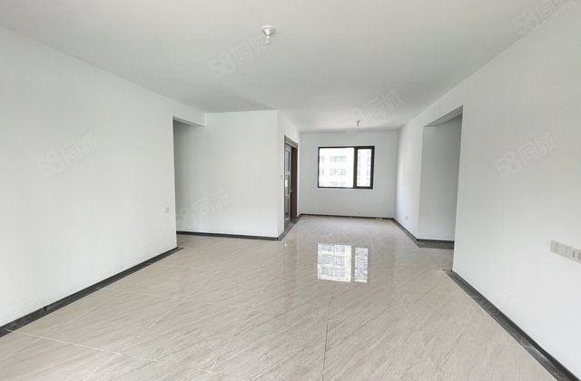 北部   碧桂园 星汇 电梯11层的洋房 低价出售能贷款