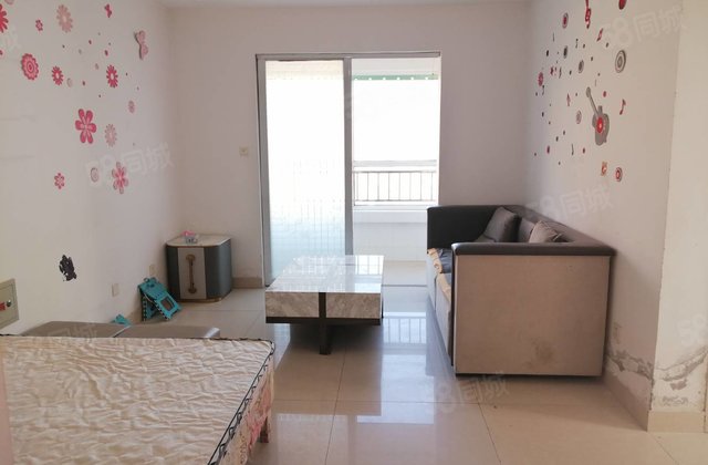 东昌集团本部 一室一厅一卫，全明户型，随时看房