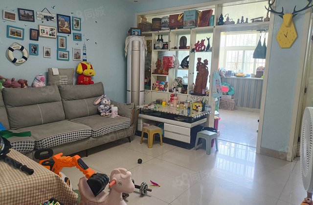 伟业中华苑南区3楼，3室1厅，免大税带储