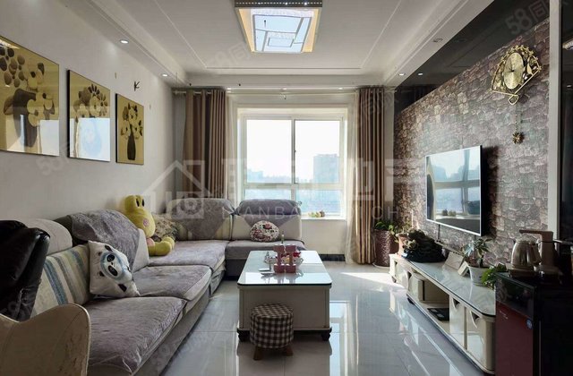 急售！万达 汽车站附近香江  海源丽都 三居 送储 可按揭