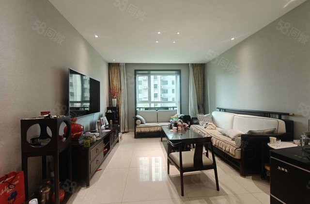 阳光  ，    颐馨园二期带车位带储