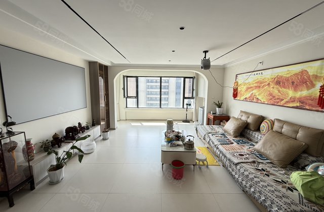 绿地蔚蓝城3室2厅120.69㎡61.8万二手房图片