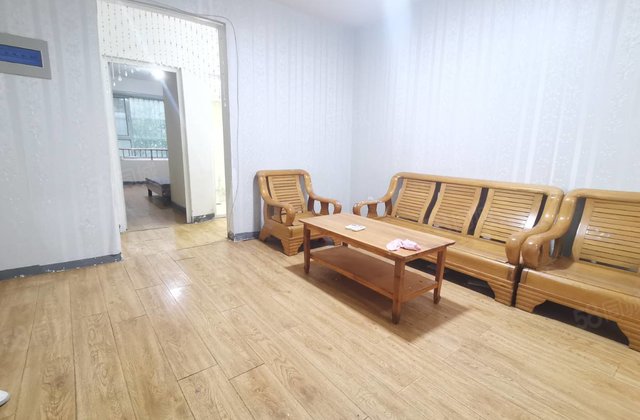 香江西邻 水城雅居 月亮湾  中通领郡城