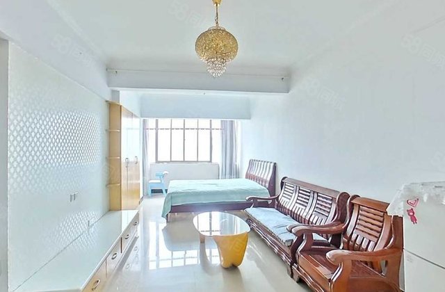 东方巴黎1室1厅52㎡31万二手房图片