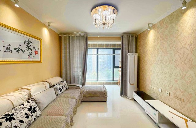 永威五月花城3室2厅94.62㎡160万二手房图片