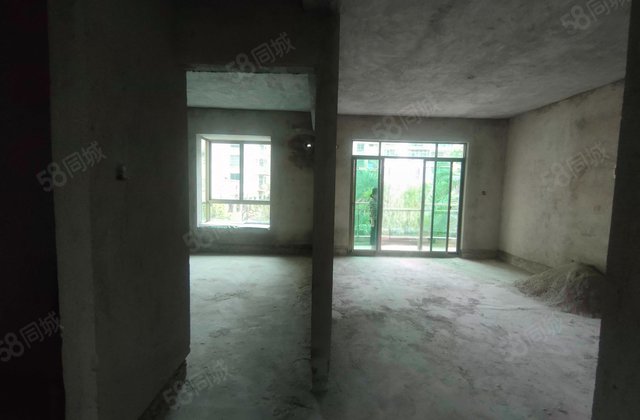 龙福花园2室2厅71㎡29.8万二手房图片