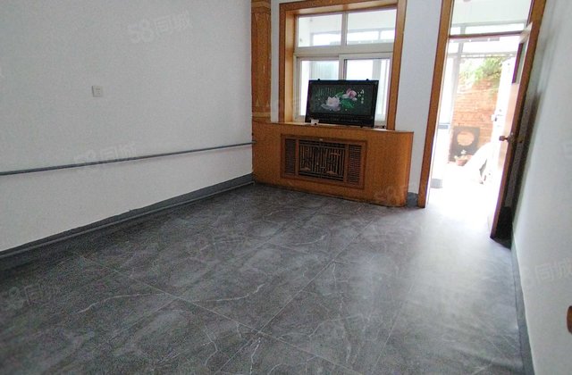 三中北顺东昌一楼带院！3室2厅97万！看房议价