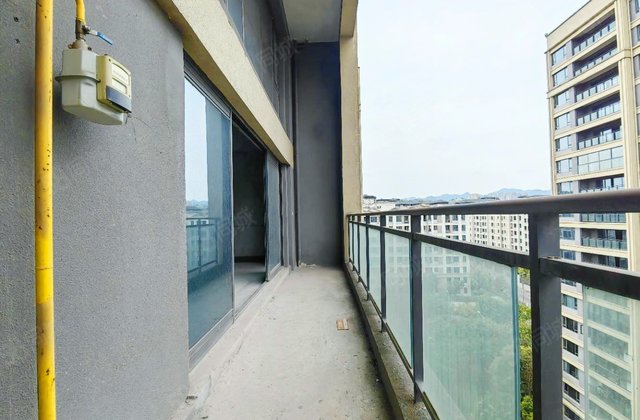 华宇两江御临府(一期)3室2厅147.97㎡115万二手房图片