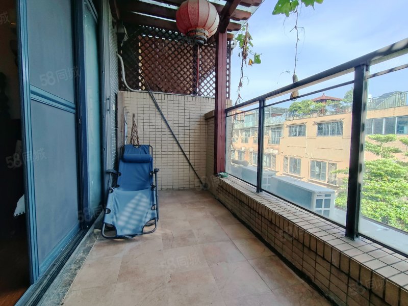 御峰园满五精装可拎包入住高楼层视野好密度低近医院