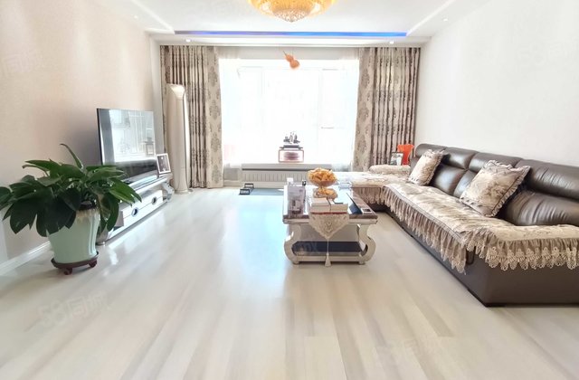 振富小区4室2厅168.7㎡88万二手房图片