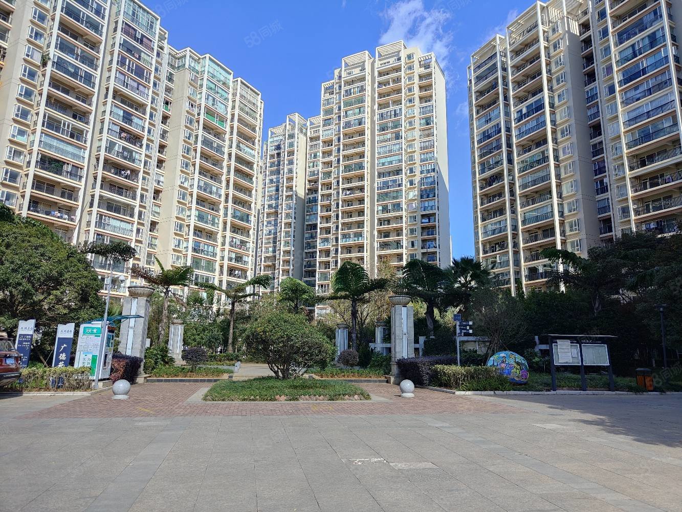 天润康园南区4室2厅2卫180㎡西南129.8万