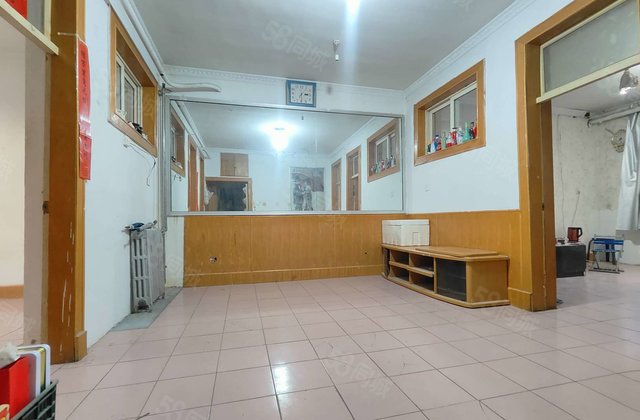 文轩 电业局四院 小区停车 方便