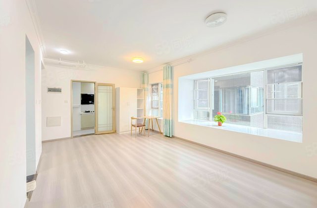 润扬双铁广场石犀里3室2厅75.79㎡103万二手房图片