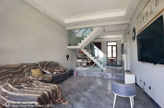 现有多套160平大院子盛世天湖精装别墅看房有钥匙