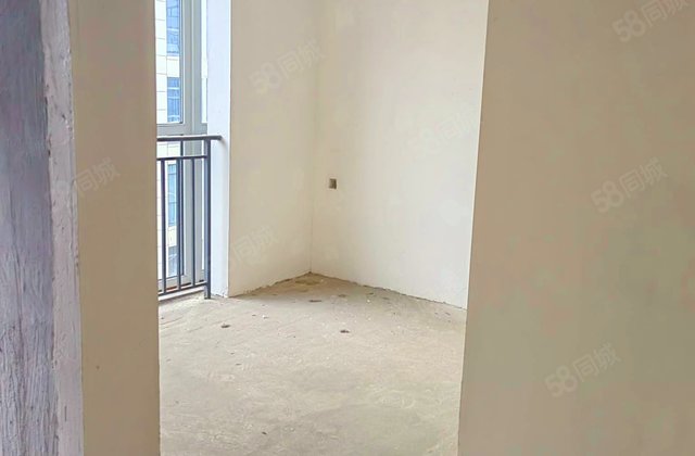 洲际健康城3室2厅117.89㎡44.8万二手房图片