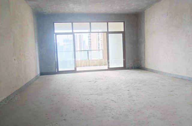 中铁阅山湖C组团4室2厅307㎡460万二手房图片