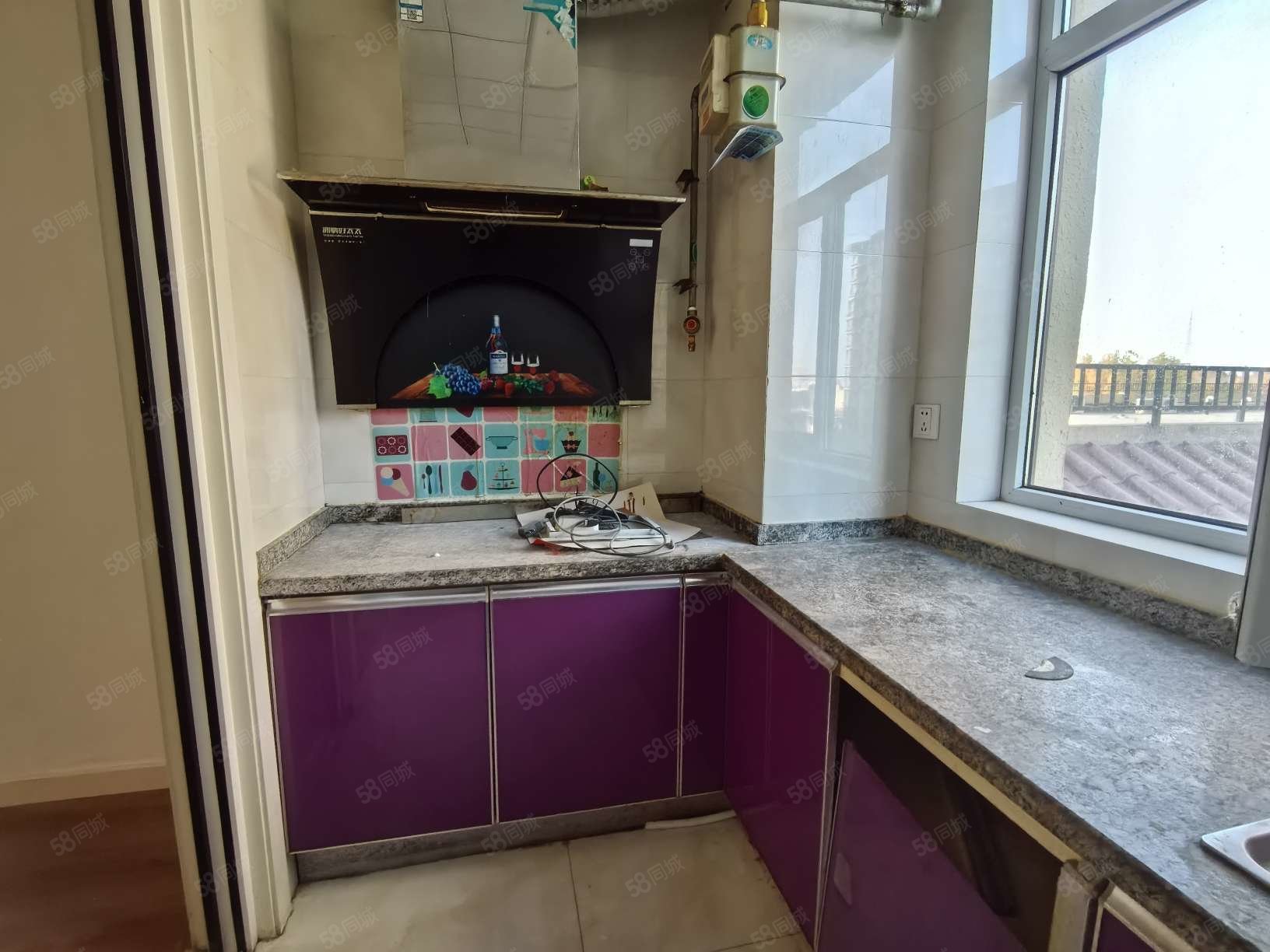 水印城3室2厅2卫119.2㎡南北61.8万