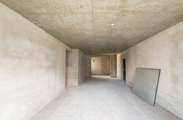 康苑雅居4室2厅170.21㎡135万二手房图片