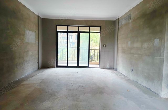 中建亮月湖4室2厅163㎡109.8万二手房图片