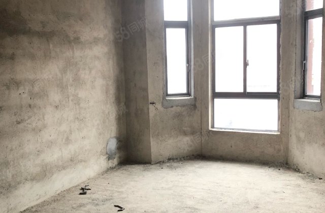 辰阳春天3室2厅128㎡43万二手房图片