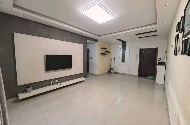 急售！外国语！三中东昌！东昌丽都二期！大两室！送储藏室！满二