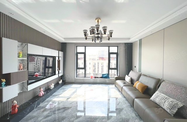 中海寰宇天下悦府3室2厅105.8㎡79.8万二手房图片