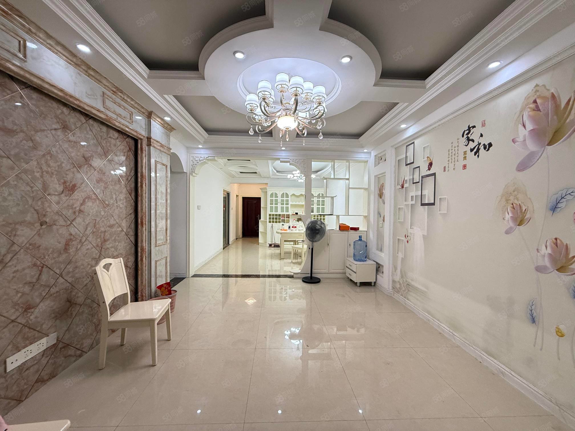 奥林清华3室2厅1卫111㎡南北52万