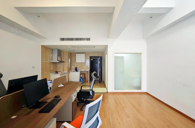 钰龙天下(商住楼)1室1厅93㎡75万二手房图片