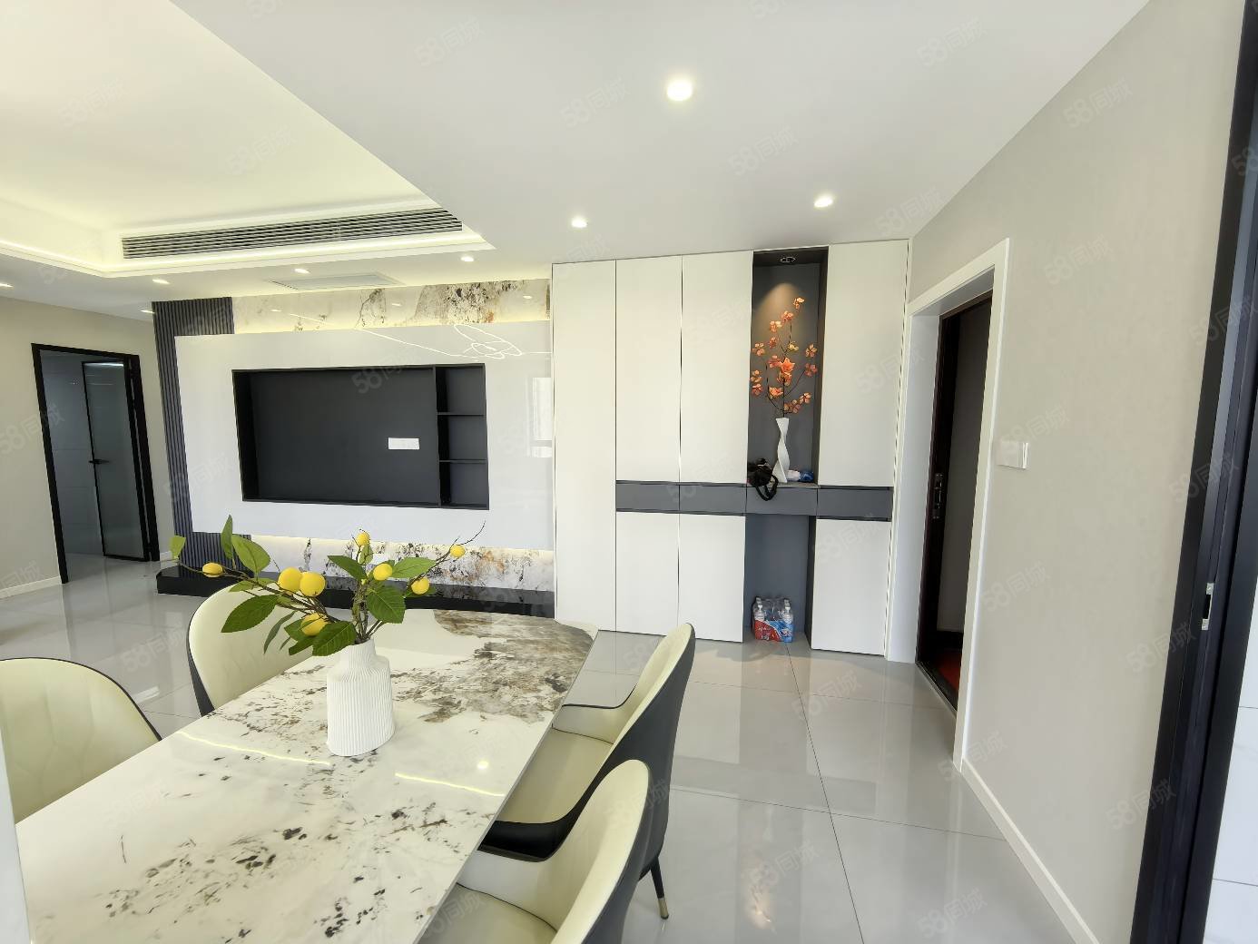 爱丽舍花园3室2厅1卫110㎡南北79万