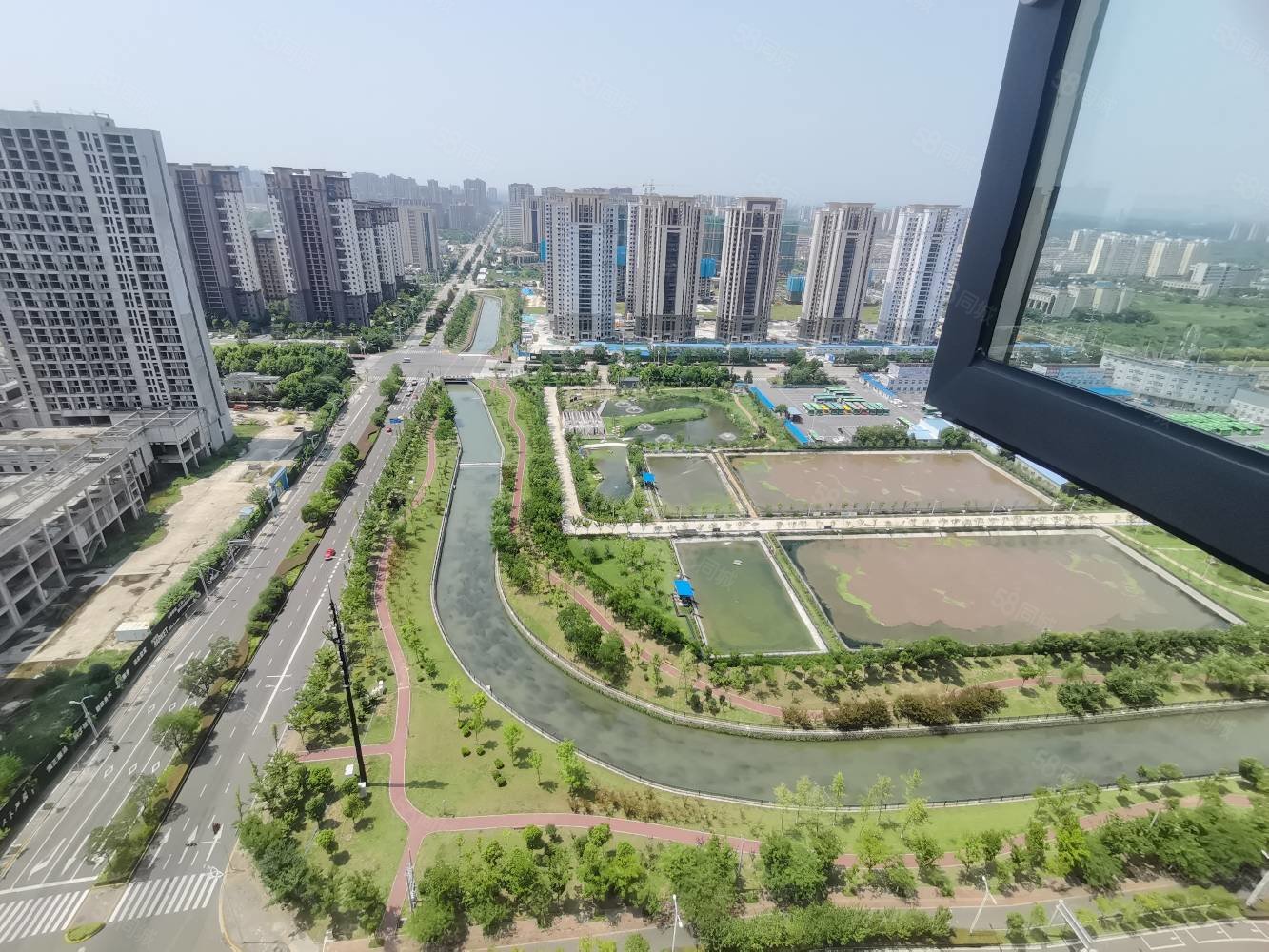 华邦新华城河景房全款新精装修拎包入住视野开阔三房两厅