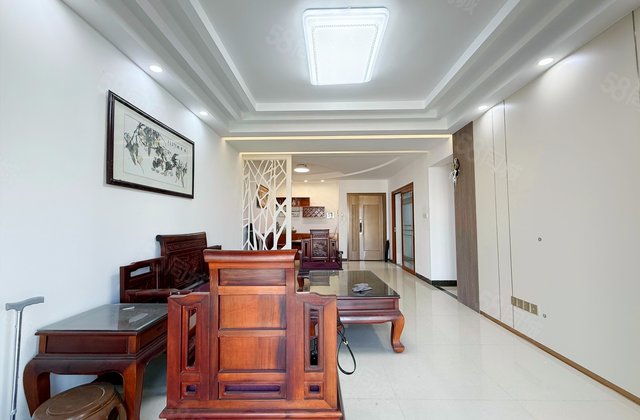 三正世纪豪门4室2厅131.59㎡143.8万二手房图片