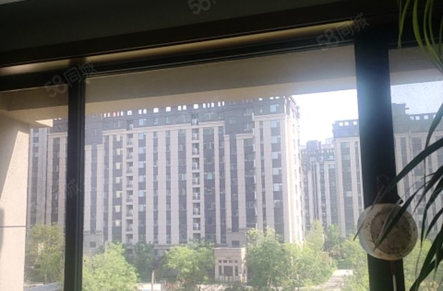 鼎舜花园(北区)送地下室全款优惠价格可议房东直卖
