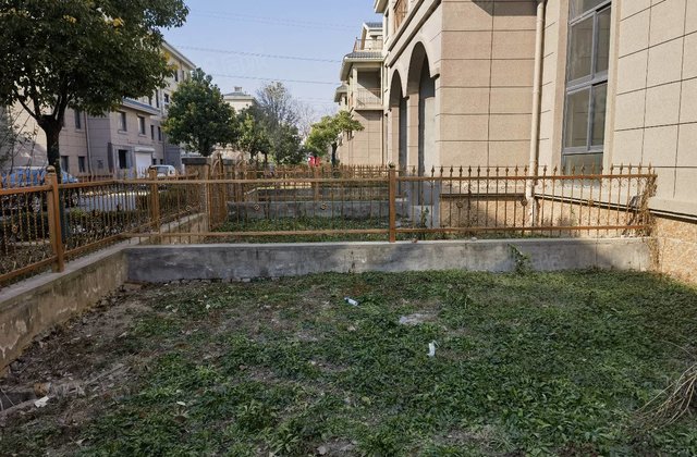 配套设施成熟6室2厅4卫260㎡南北共4层2020年建造文慧苑(别墅)砀山