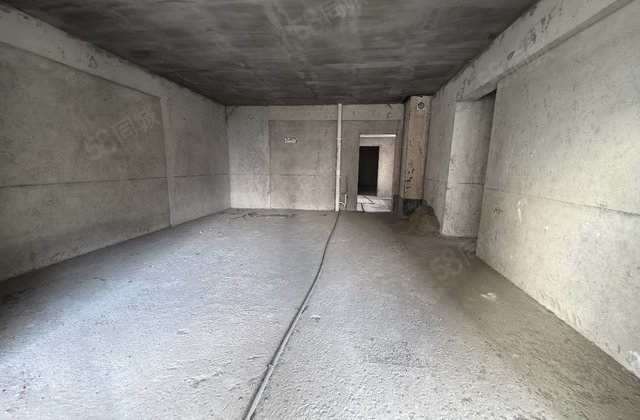 奇石城A区6室2厅252㎡68.8万二手房图片