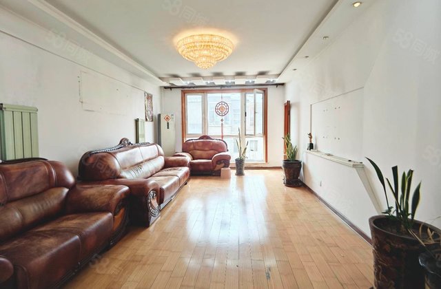 龙畔金泉泉水H2区4室2厅147.87㎡108万二手房图片