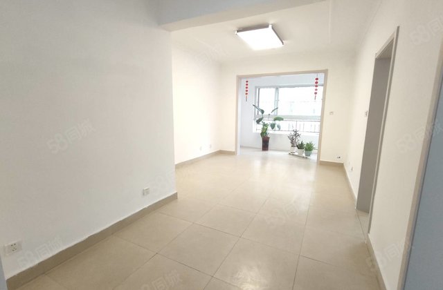 湖边，民生1号院，实验文轩集团望湖电梯三室，