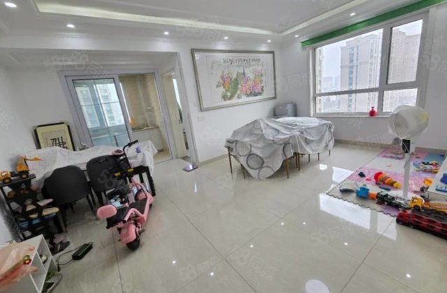 开发区东昌中学   实验 星光和园精装三室 东边户 带车位