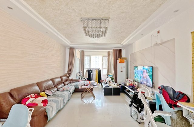 卢浮公馆3室2厅138.57㎡191万二手房图片