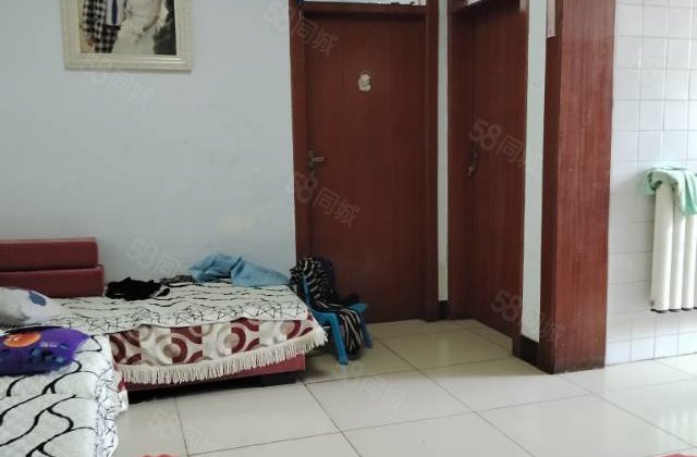 曙光小区2室1厅67㎡20万二手房图片