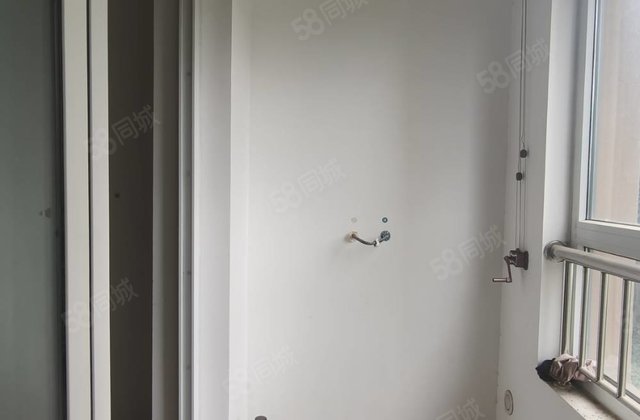 新一中 培文外国语润景苑民生凤凰城4号院3室2厅1号广场