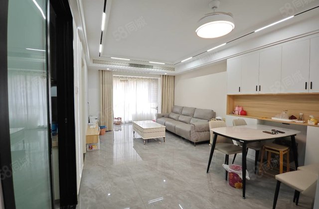 龙湾！东门商品房！精装修中央空调！