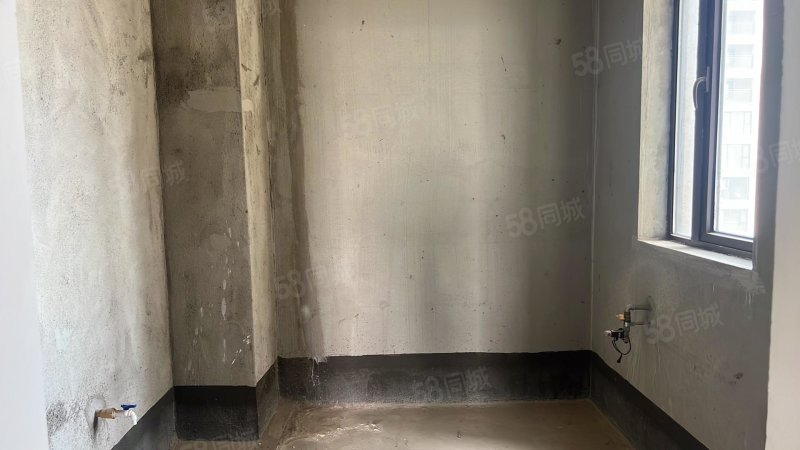 新城悦隽3室2厅2卫129㎡南77万