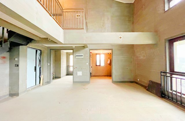 龙湖上第4室2厅191㎡630万二手房图片