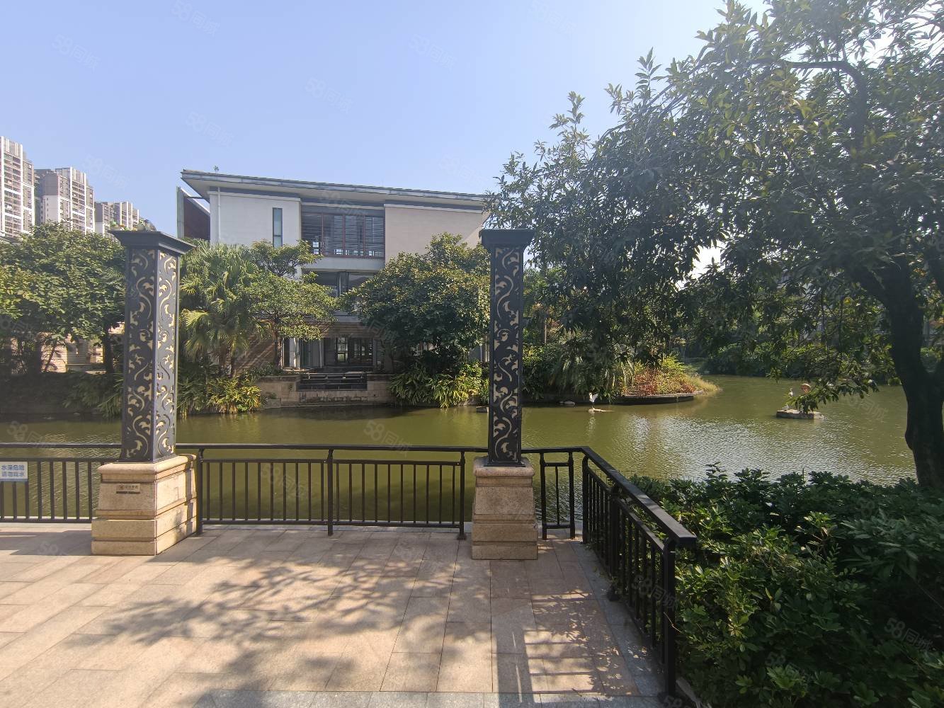 美的御海东郡别墅5房毛坯建四层有双车库前后花园五年