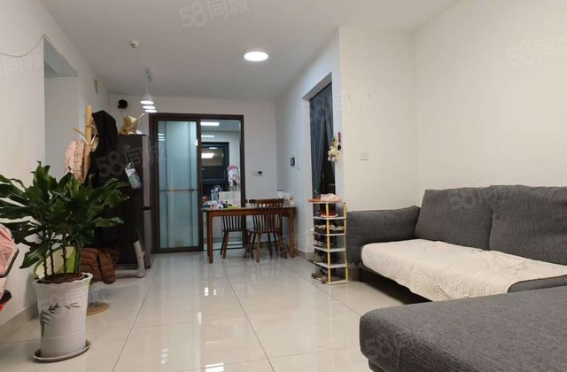 万达旁新现房，110平送车位储藏室仅售78万，  婚房