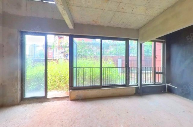 保利紫山花园(别墅)3室1厅250㎡480万二手房图片