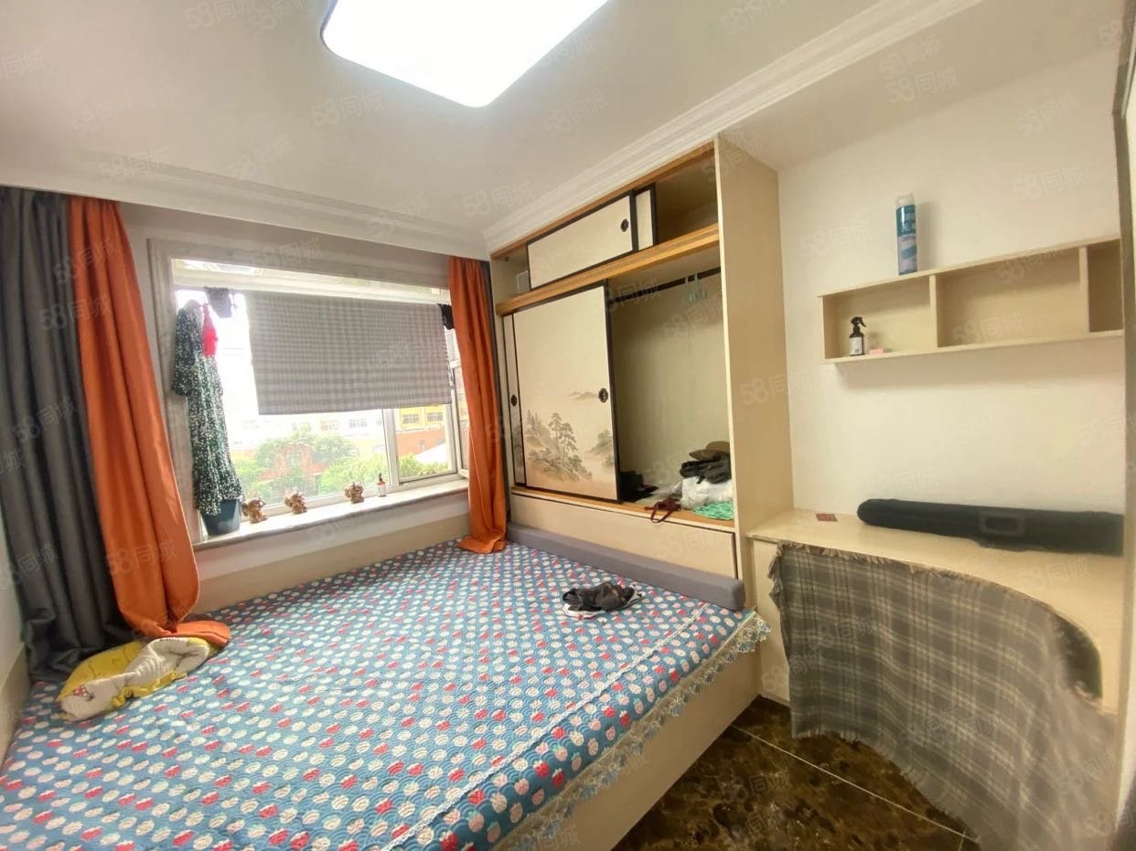 钻石名城(龙山)2室1厅1卫95㎡西南36.5万