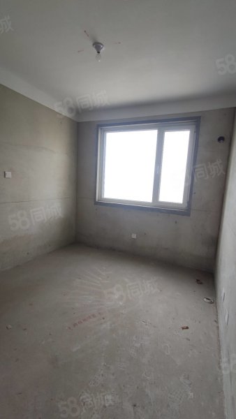 【10图】有钥匙 壹号学府138平 带储藏室车位 毛坯,壹号学府-日照58