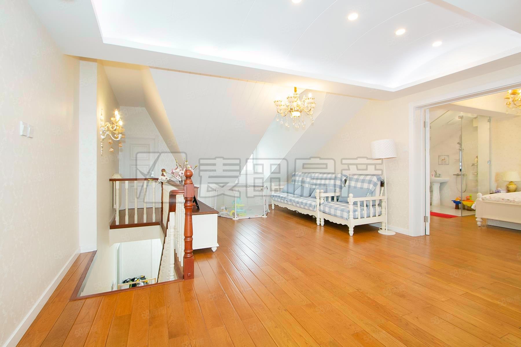 玫瑰御園4室2廳2衛(wèi)178.16㎡南北1650萬